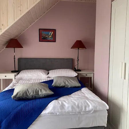 Apartamento Przystantu! Brzyno
